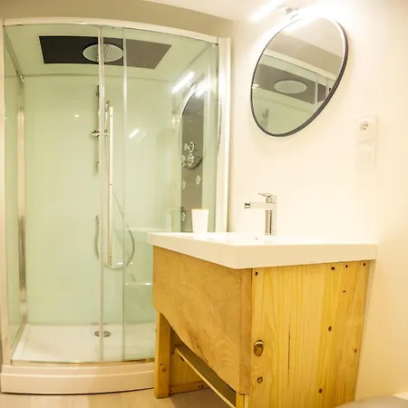 L'escapade A Lascaux 몽티냑