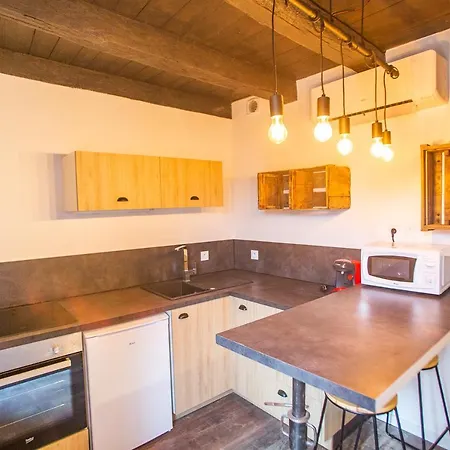 아파트 L'escapade A Lascaux